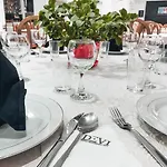 Ξενοδοχείο Devi